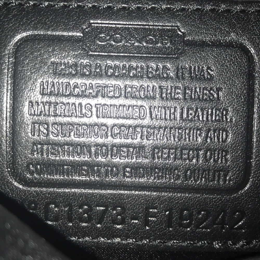 Designer Handbag - Picture 4 of 5